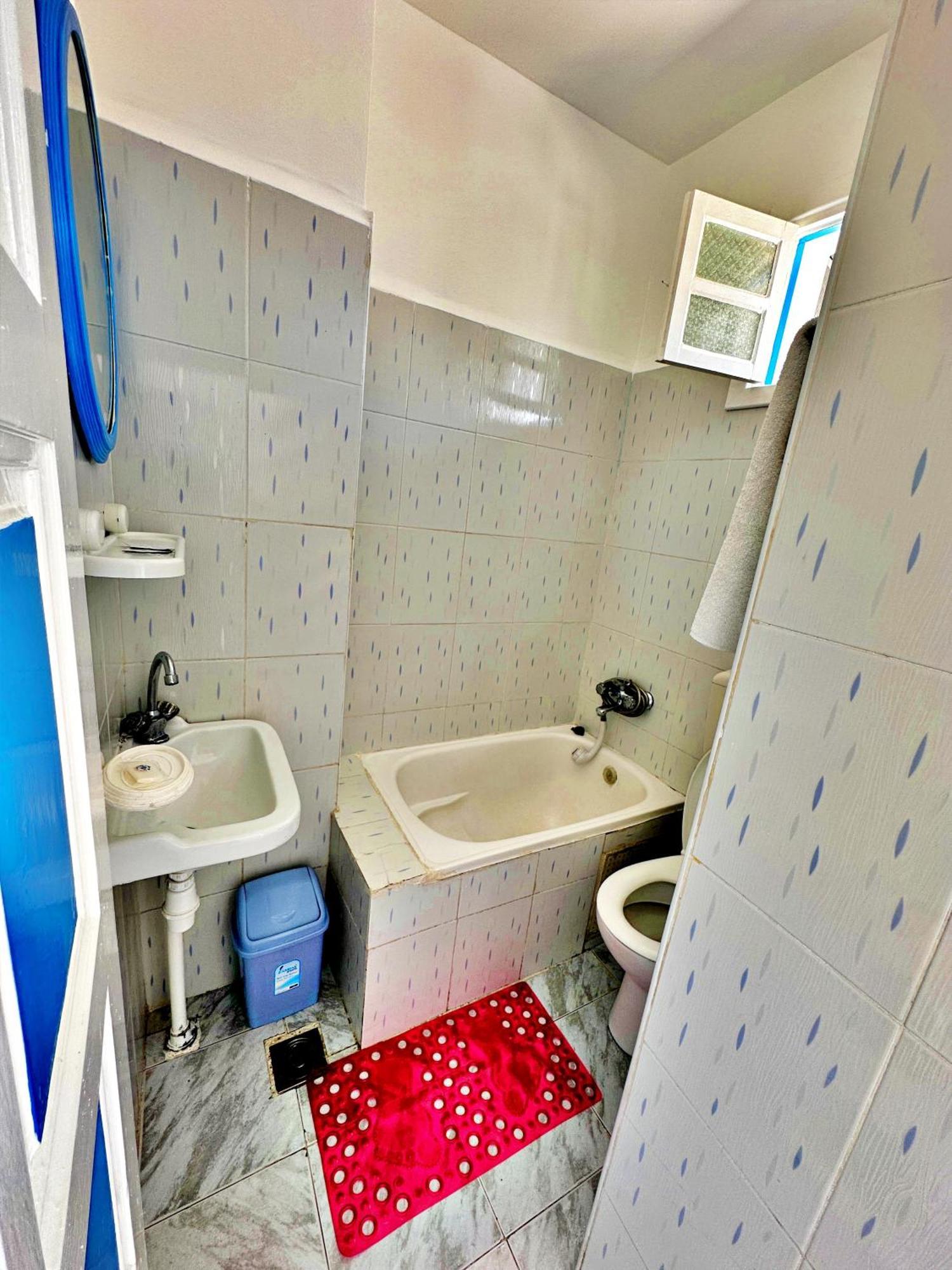 Hotel Paris 2*