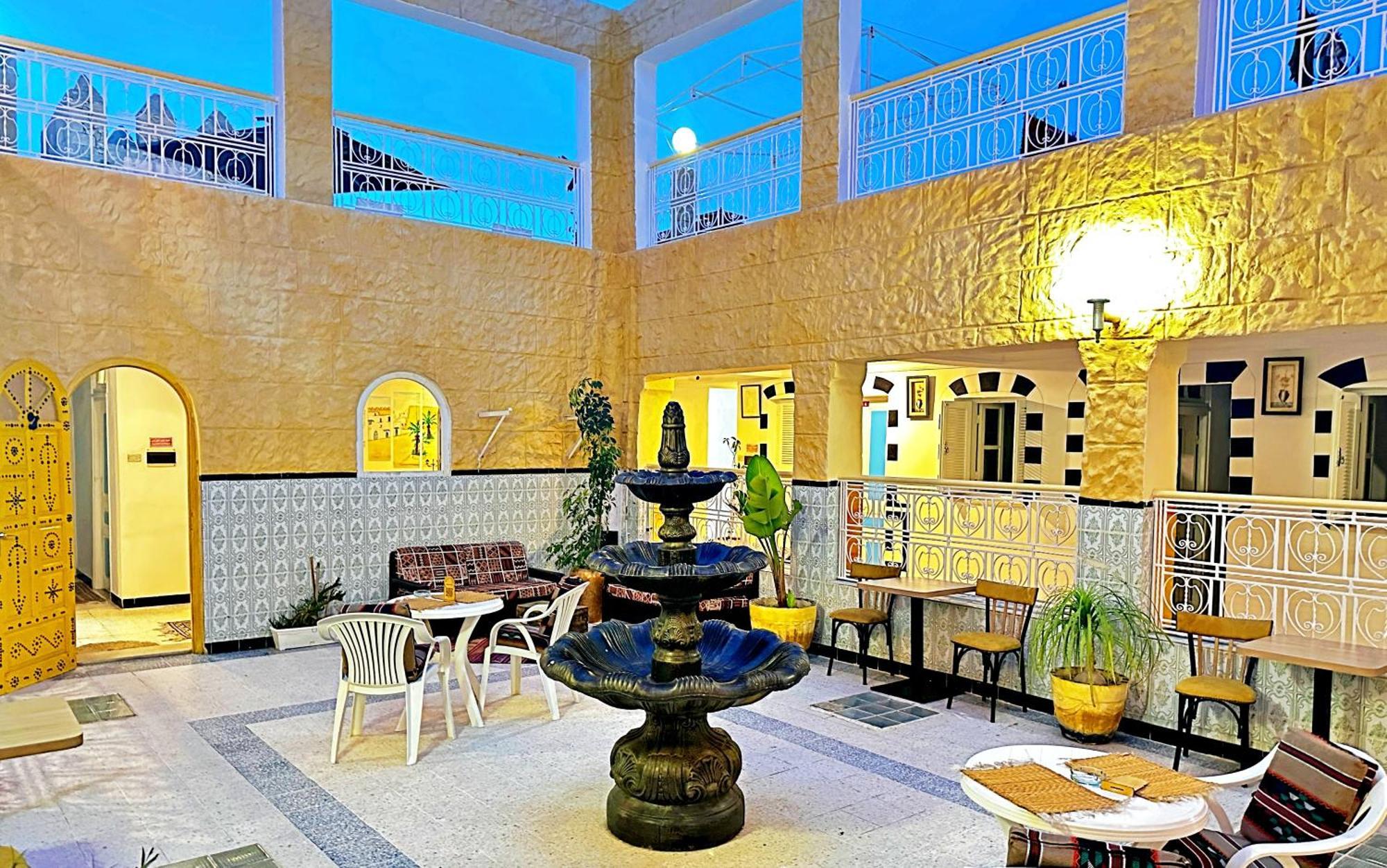 Paris Hotel